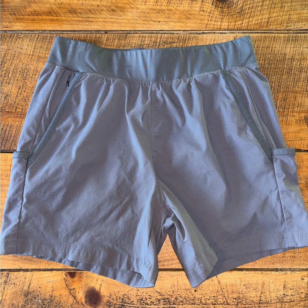 Columbia Womens Gray 5 in Inseam Stretchy Outdoor Hiking Shorts Size Small